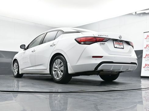 Used 2021 Nissan Sentra S image 40