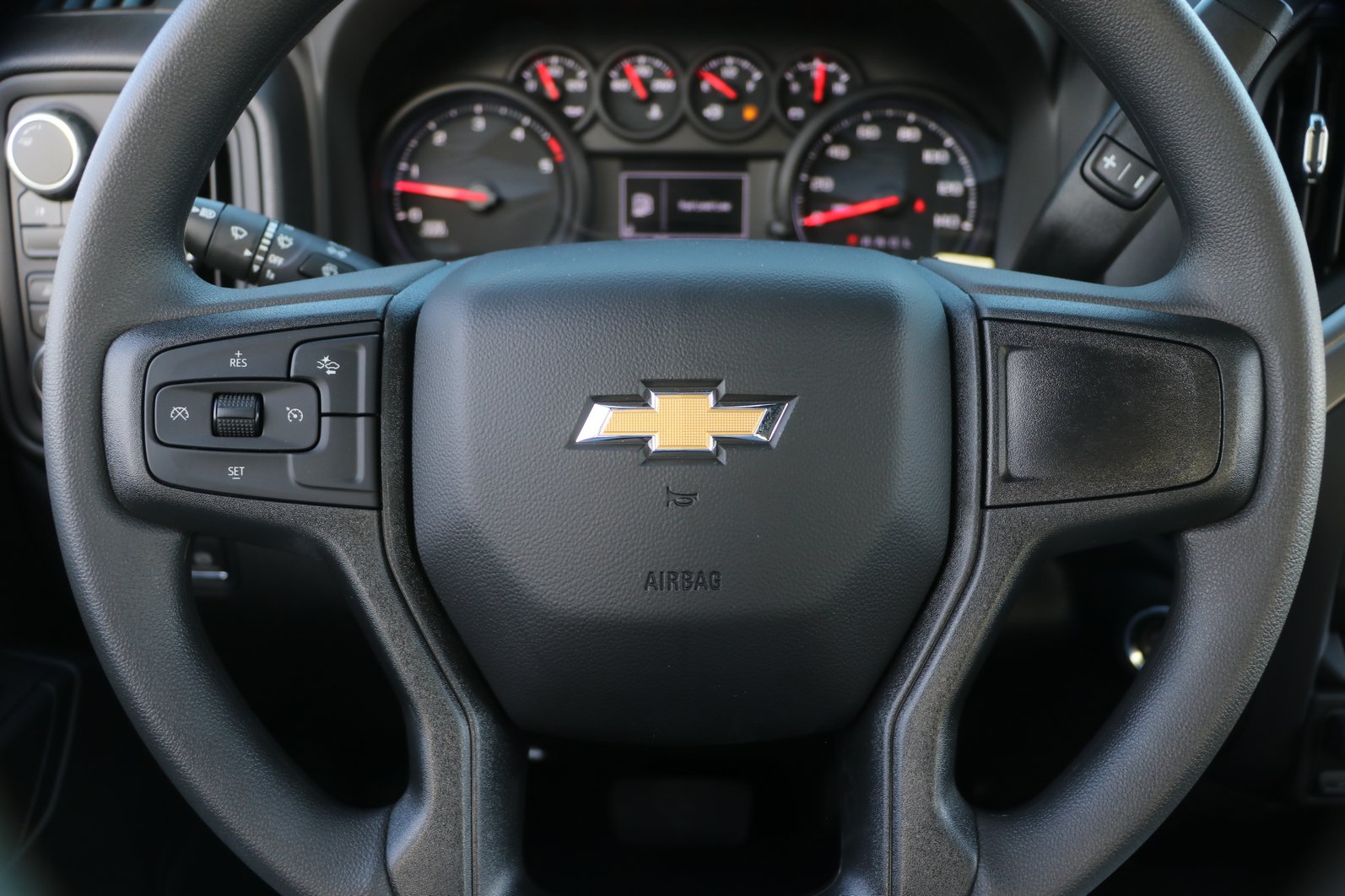 New 2026 Chevrolet Silverado 2500 Custom w/ Custom Value Package AWD/4WD image 17