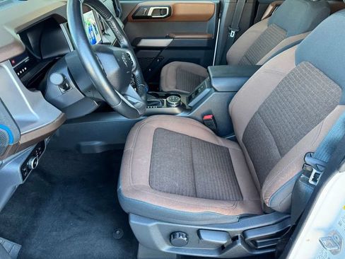 Used 2023 Ford Bronco Outer Banks AWD/4WD image 19