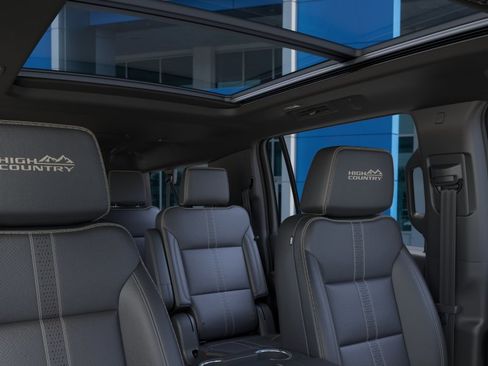 New 2026 Chevrolet Suburban High Country AWD/4WD image 24