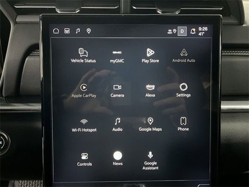 Certified 2025 GMC Terrain Elevation w/ Technology Package II image 13