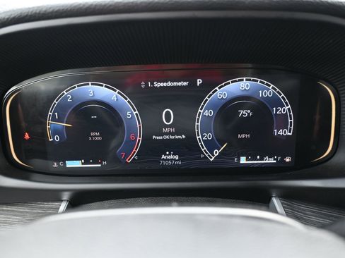 Used 2024 Jeep Wagoneer Series II w/ Flexible Seating Group RWD image 11