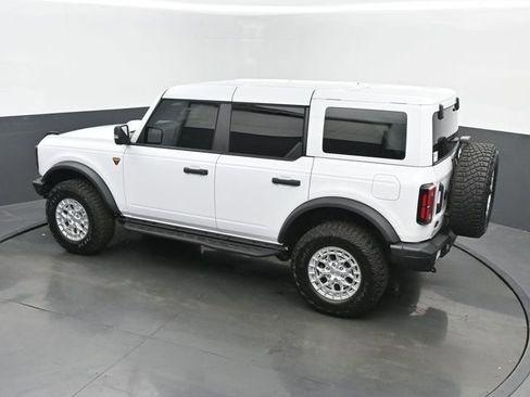 Used 2025 Ford Bronco Badlands AWD/4WD image 38
