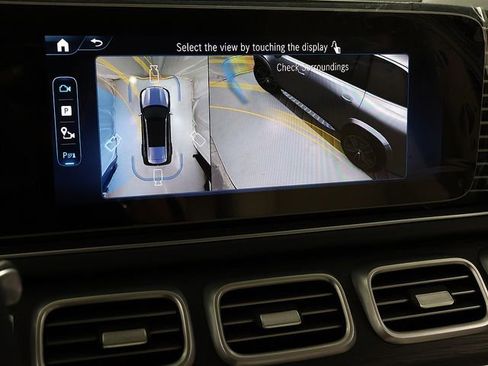 Certified 2026 Mercedes-Benz GLS 450 4MATIC image 25