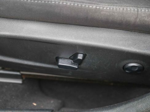 Used 2019 Dodge Charger SXT image 21