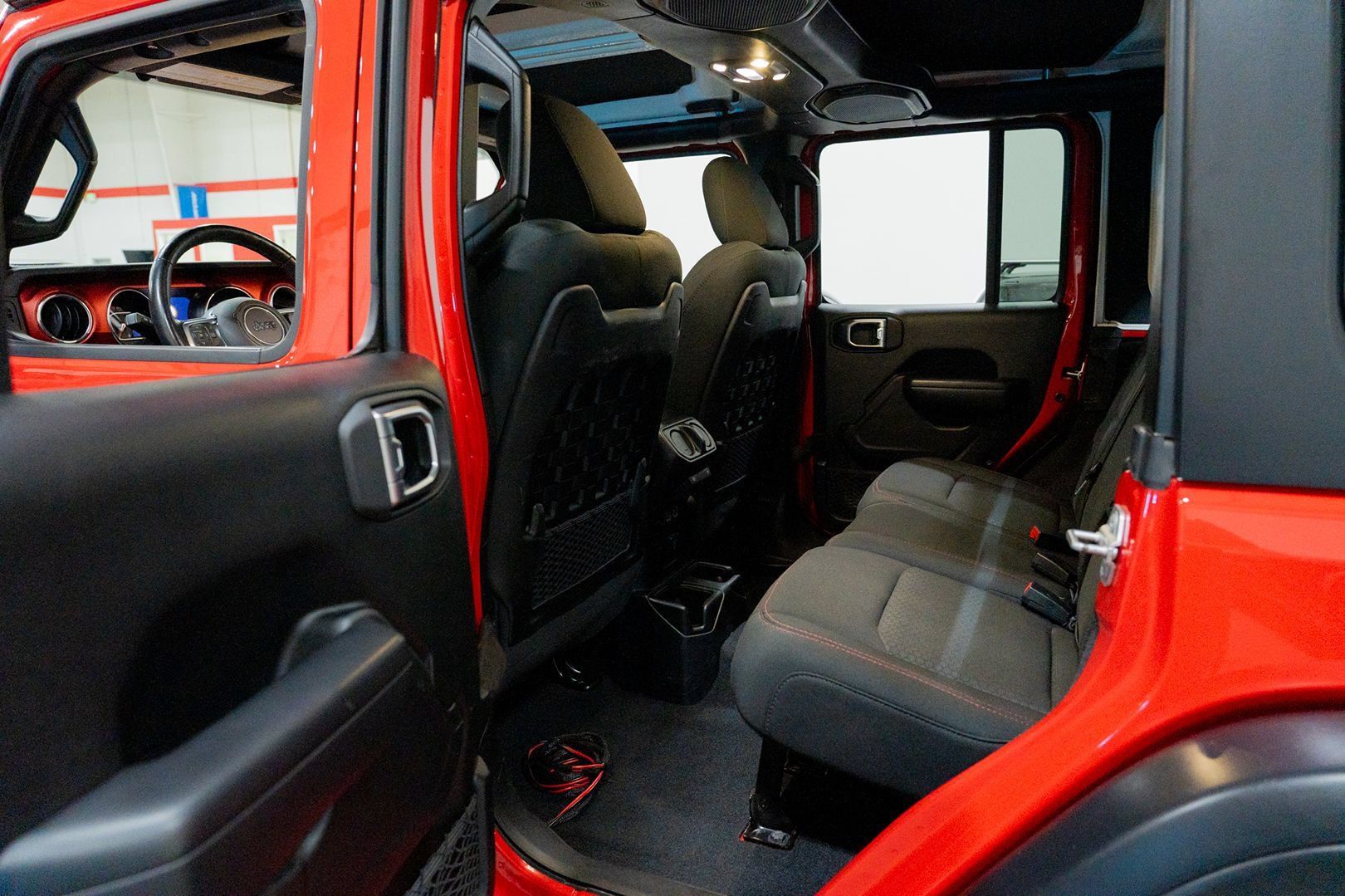 Used 2019 Jeep Wrangler Unlimited Rubicon AWD/4WD image 29