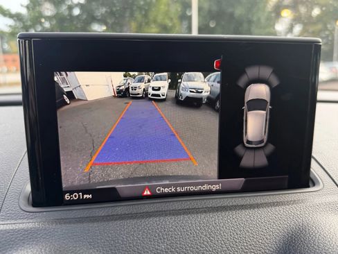 Used 2017 Audi A3 e-tron Premium Plus image 28