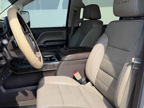 Used 2016 GMC Sierra 2500 Denali w/ Duramax Plus Package AWD/4WD image 12