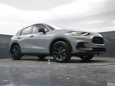 Used 2025 Honda HR-V Sport image 33
