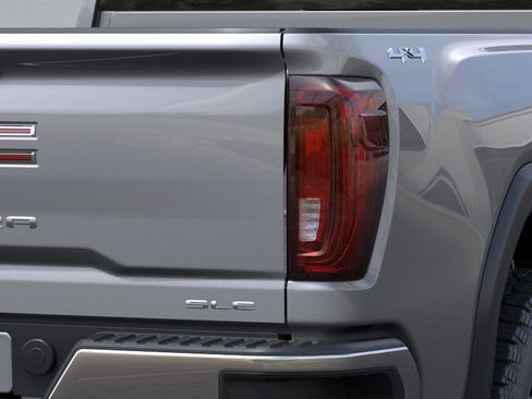 New 2026 GMC Sierra 2500 SLE w/ SLE Value Package; AWD/4WD image 11