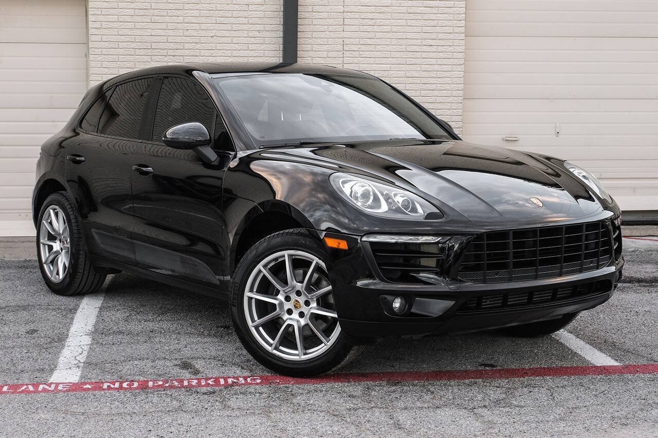 Used 2018 Porsche Macan w/ Premium Package Plus AWD/4WD image 7