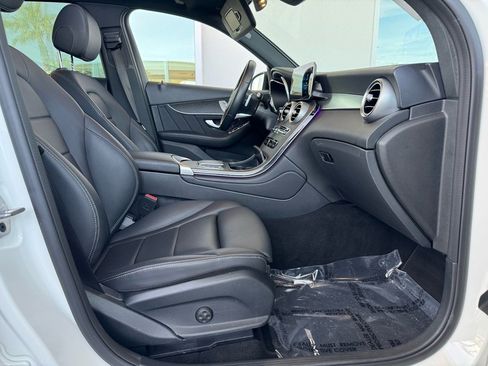 Certified 2022 Mercedes-Benz GLC 300 4MATIC w/ AMG Line image 24