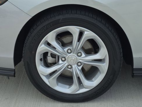 Used 2024 Honda Accord LX image 11