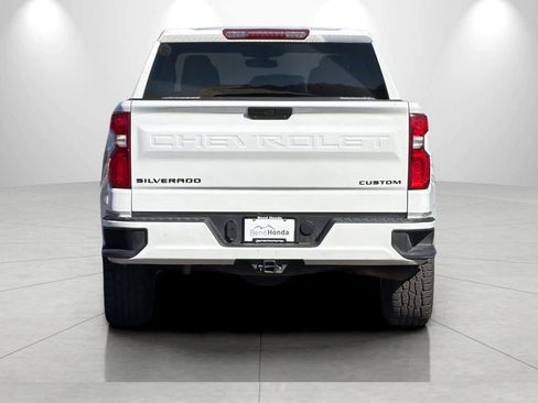 Used 2021 Chevrolet Silverado 1500 Custom AWD/4WD image 7