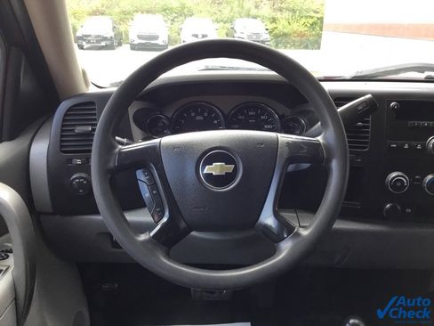 Used 2013 Chevrolet Silverado 3500 W/T w/ Snow Plow Prep Package image 46