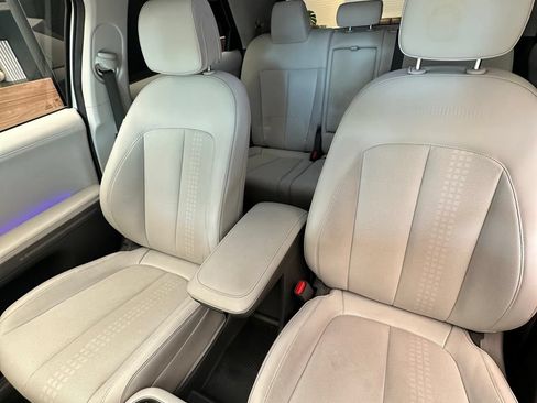 Used 2023 Hyundai Ioniq 5 SEL w/ Cargo Package AWD/4WD image 9