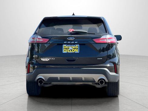 Used 2024 Ford Edge Titanium image 5