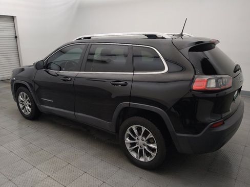 Used 2021 Jeep Cherokee Latitude Plus FWD image 3