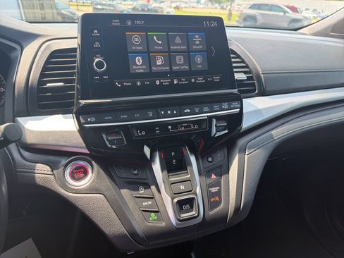Used 2025 Honda Odyssey Sport-L image 16