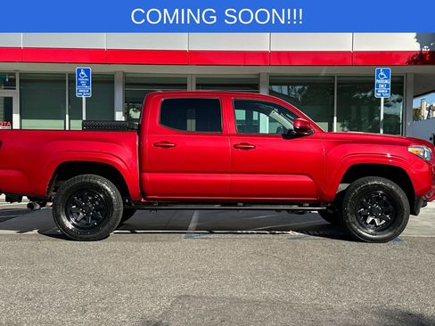 Used 2023 Toyota Tacoma SR image 3