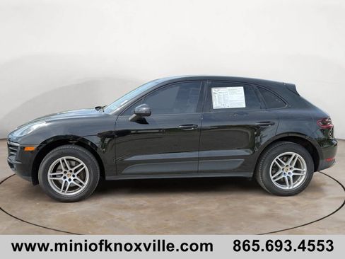 Used 2018 Porsche Macan AWD/4WD image 6