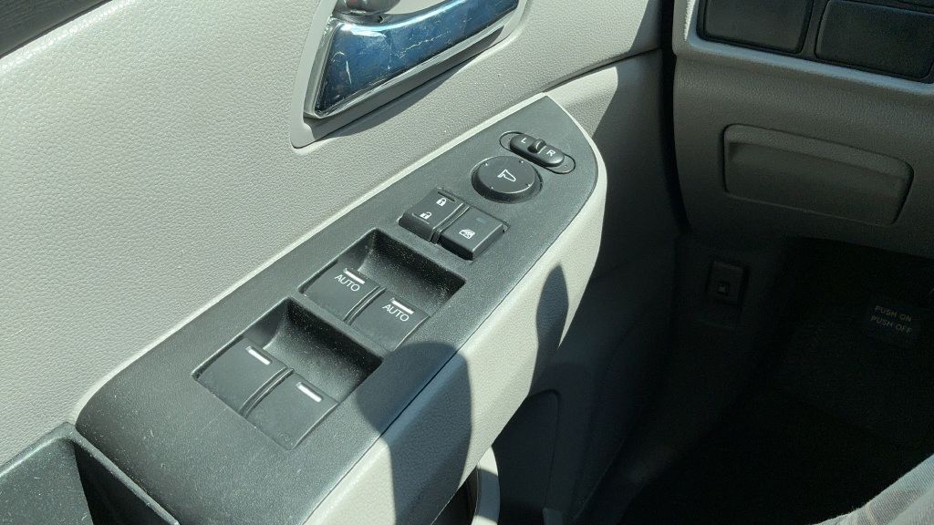 Used 2017 Honda Odyssey EX image 14