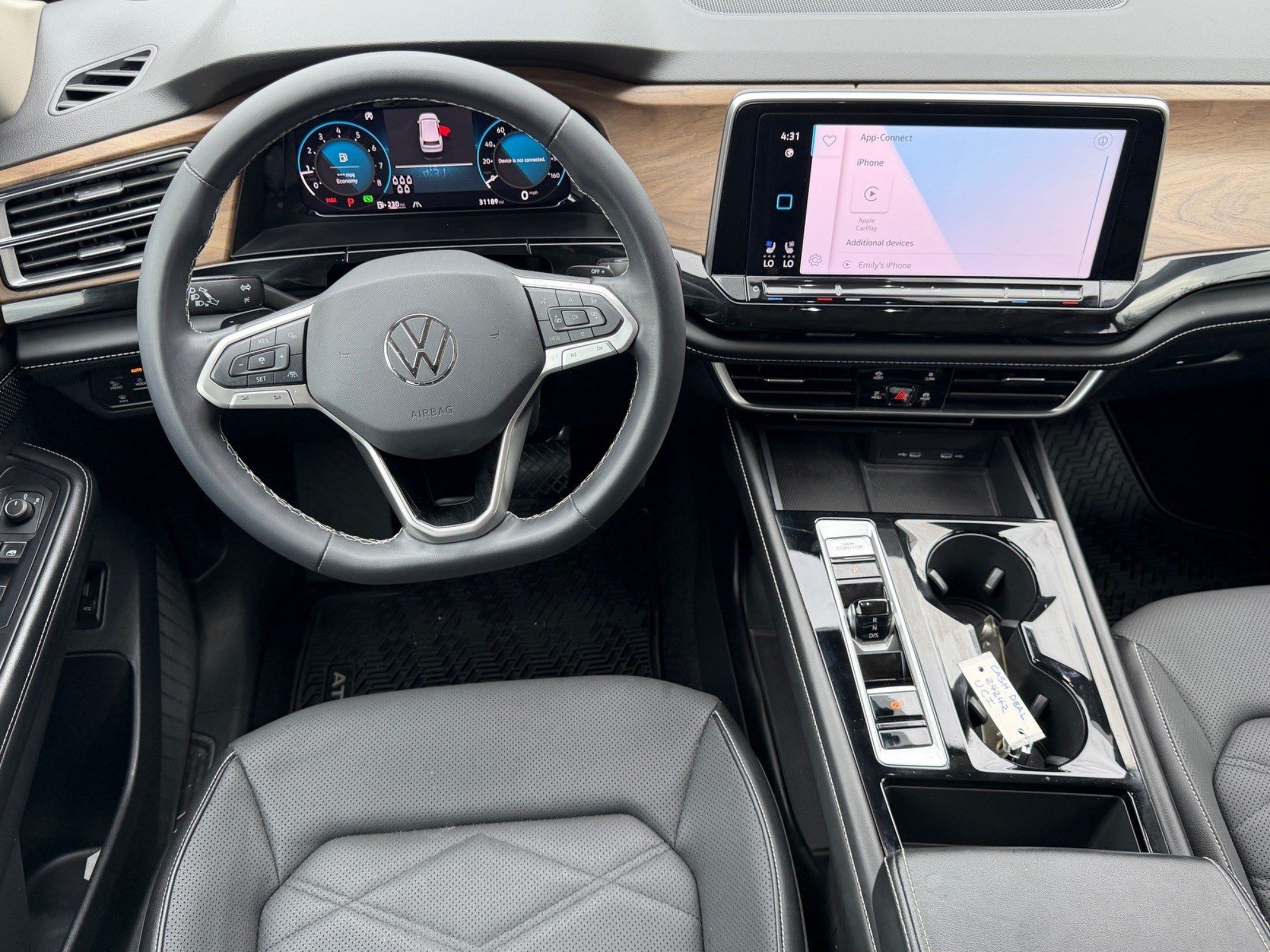 Used 2024 Volkswagen Atlas SE FWD image 20