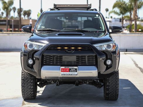 Used 2020 Toyota 4Runner TRD Off-Road Premium w/ Moonroof Package AWD/4WD image 3