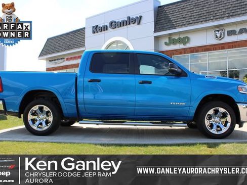 Used 2025 RAM 1500 Big Horn AWD/4WD image 1
