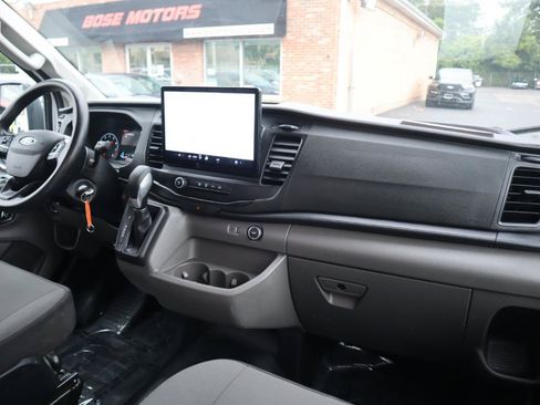 Used 2022 Ford Transit 250 Low Roof RWD image 12