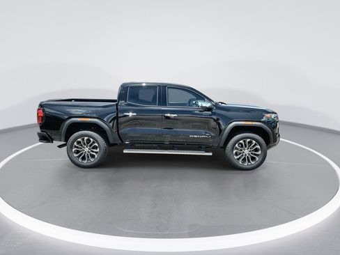New 2026 GMC Canyon Denali AWD/4WD image 9