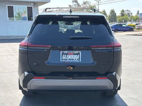 New 2026 Toyota RAV4 XSE AWD/4WD image 9
