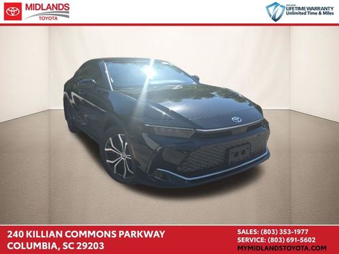 Used 2024 Toyota Crown AWD/4WD image 1