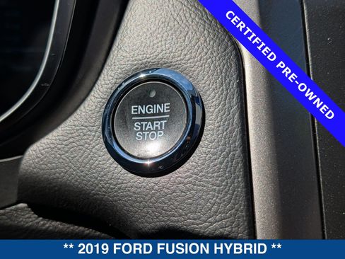 Certified 2019 Ford Fusion SE FWD image 33