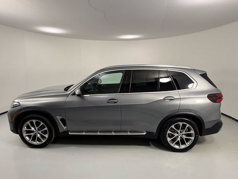 Used 2026 BMW X5 xDrive40i image 2