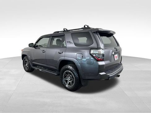 Used 2019 Toyota 4Runner TRD Off-Road Premium AWD/4WD image 4