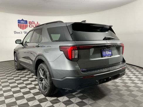 New 2026 Ford Explorer ST-Line w/ ST-Line Street Pack image 5