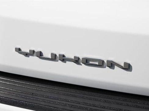 Used 2022 GMC Yukon XL SLE w/ Gmc Pro Safety Plus Package image 49