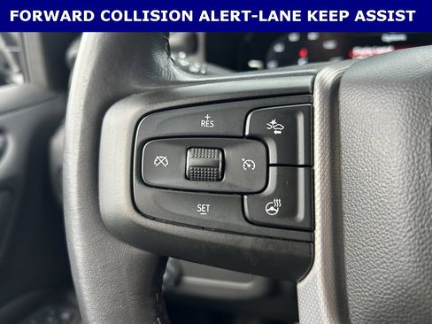 Used 2022 GMC Yukon XL Denali image 16