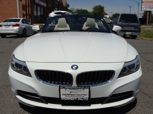 Used 2016 BMW Z4 sDrive28i RWD image 8