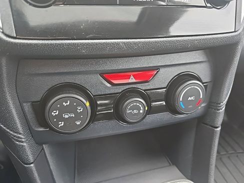 Used 2022 Subaru Impreza Premium image 27