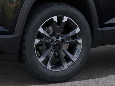 New 2027 Chevrolet Equinox RS w/ Convenience Package III AWD/4WD image 9