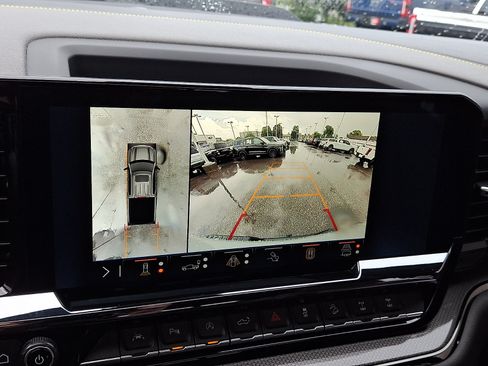 Used 2025 Chevrolet Silverado 1500 ZR2 w/ Technology Package AWD/4WD image 25