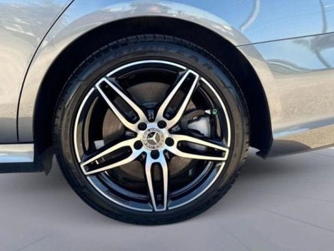 Used 2019 Mercedes-Benz E 450 4MATIC Sedan image 12