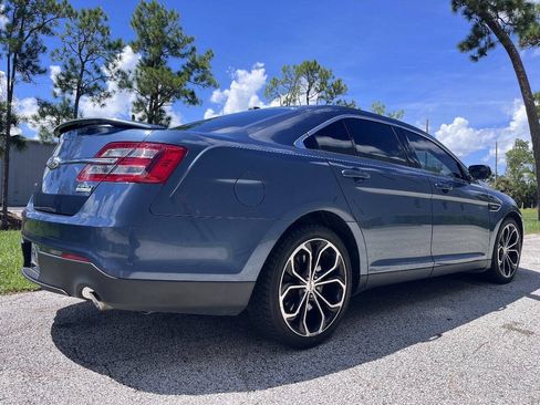 Used 2018 Ford Taurus SHO AWD/4WD image 11