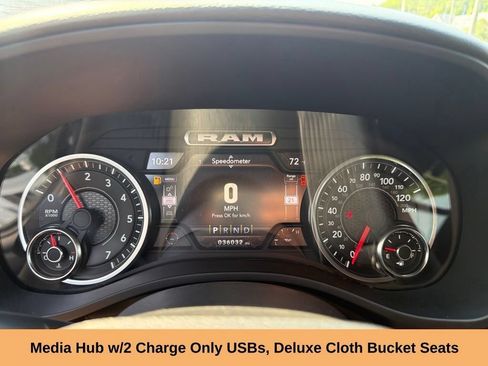 Used 2023 RAM 1500 Big Horn AWD/4WD image 36