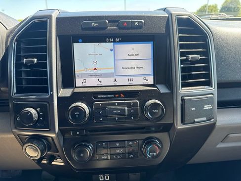 Used 2018 Ford F150 XLT w/ Equipment Group 302A Luxury AWD/4WD image 3