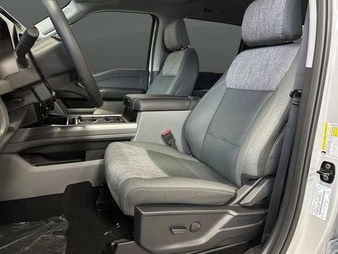 New 2026 Ford F250 XLT w/ XLT Premium Package image 4