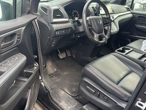 Used 2025 Honda Odyssey Sport-L image 6