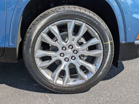 New 2026 GMC Acadia Denali w/ Super Cruise Package image 12